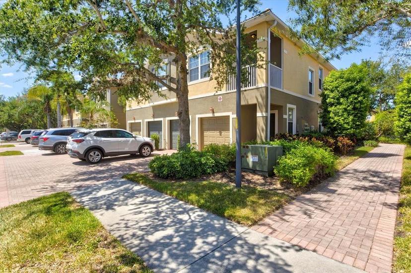 Picture of 7911 Moonstone Drive Unit 26-203, Sarasota FL 34233