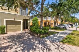 Picture of 7911 Moonstone Drive Unit 26-203, Sarasota, FL 34233