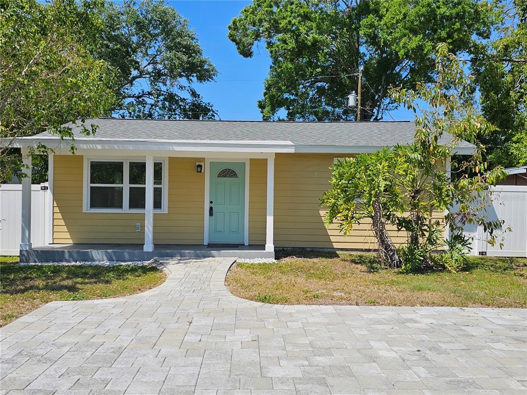 Picture of 2619 Miriam Street S, Gulfport, FL 33711