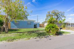 Picture of 2009 Windsor Way, Tampa, FL 33619