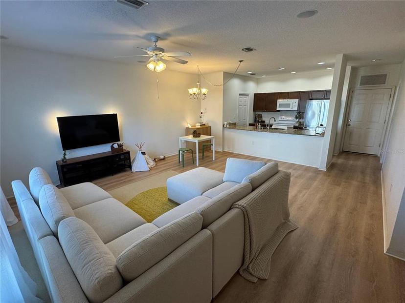 Picture of 1275 Drew Street, Clearwater FL 33755