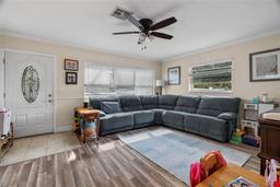 Picture of 651 Southwest Boulevard N, St Petersburg, FL 33703