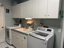 Picture of 2046 Winding Oaks Drive, Palm Harbor, FL 34683