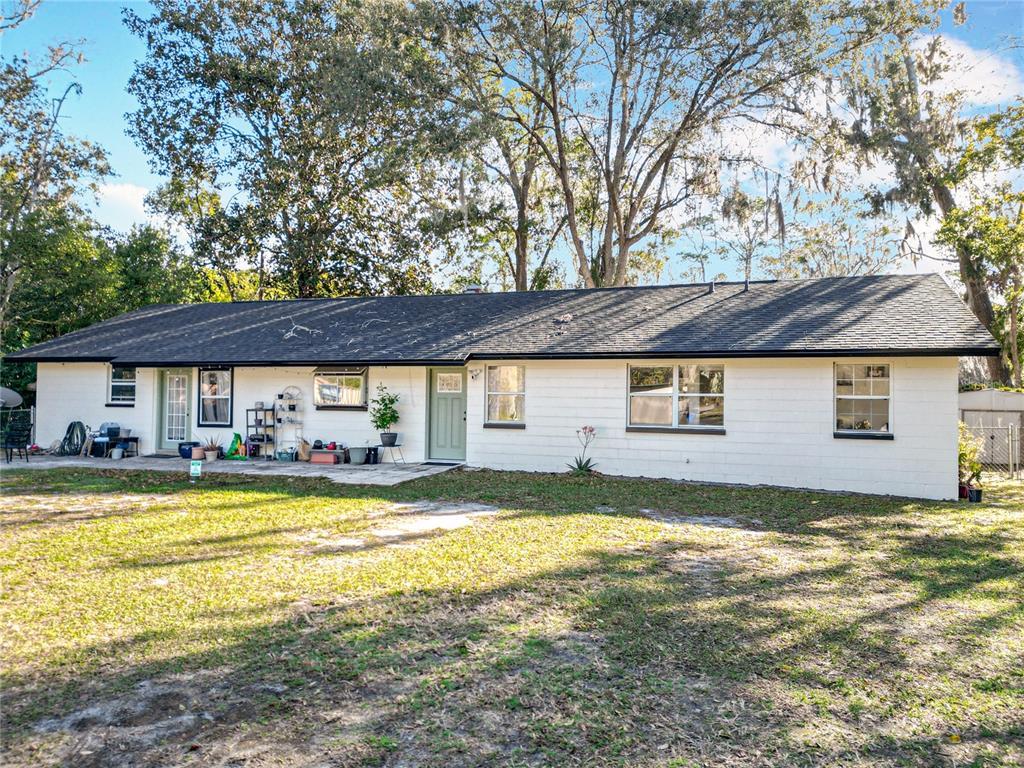 Picture of 411 NE 10Th Street, Gainesville, FL 32601