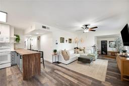 Picture of 1632 Tangerine Street, Lakeland, FL 33803