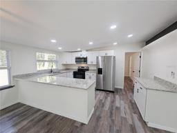 Picture of 601 NE 11Th Street, Crystal River, FL 34428