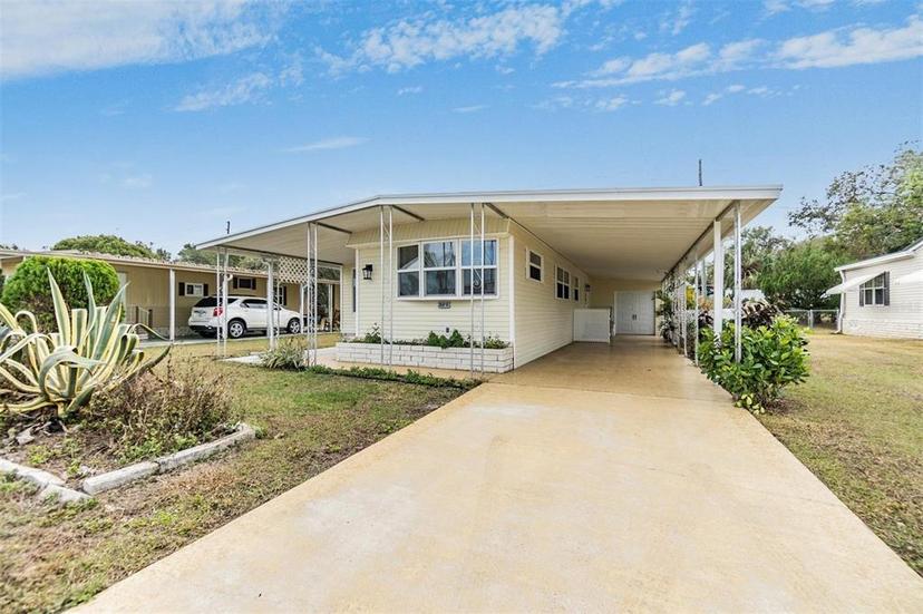 Picture of 36810 Kay Avenue, Zephyrhills FL 33542