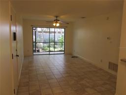 Picture of 622 Bird Bay Drive S Unit 101, Venice, FL 34285