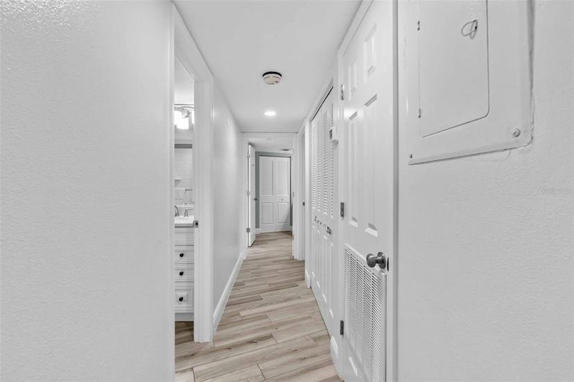 Picture of 5916 Midnight Pass Road Unit 103, Sarasota FL 34242