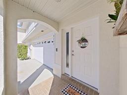 Picture of 8229 Eagles Park Drive N, St Petersburg, FL 33709
