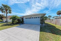 Picture of 4410 70Th Drive E, Sarasota, FL 34243