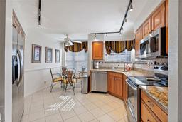 Picture of 6085 Bahia Del Mar Boulevard Unit 105, St Petersburg, FL 33715