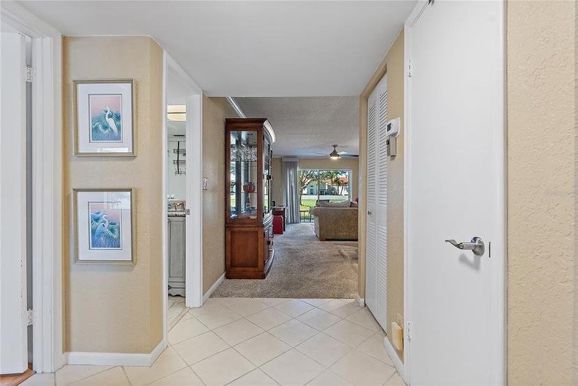 Picture of 6085 Bahia Del Mar Boulevard Unit 105, St Petersburg FL 33715