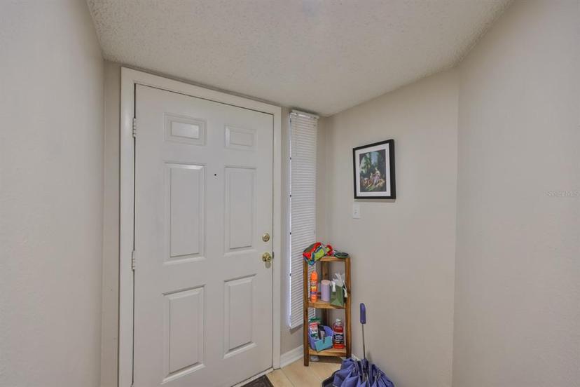 Picture of 8609 Mallard Reserve Drive Unit 103, Tampa FL 33614