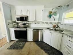 Picture of 211 Pinebark Drive, Palm Harbor, FL 34684