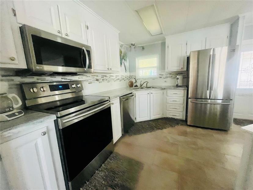 Picture of 211 Pinebark Drive, Palm Harbor FL 34684