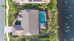 Picture of 4621 Gaeta Drive, Venice, FL 34293