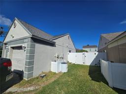 Picture of 7561 120Th Avenue, Largo, FL 33773