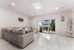 Picture of 2033 Canny Cove, Winter Park, FL 32792
