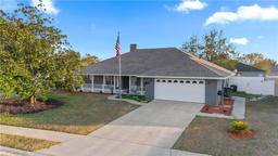 Picture of 657 Hunters Run Boulevard, Lakeland, FL 33809