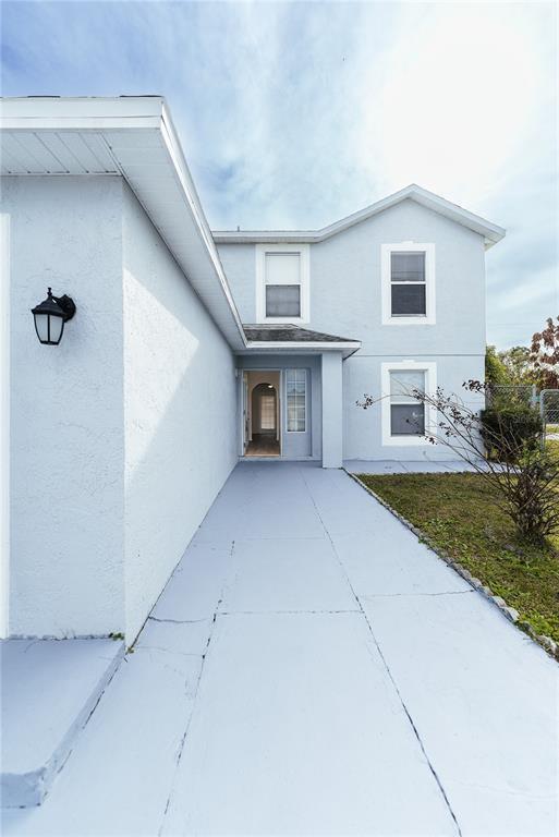 Picture of 945 Gateshead Court, Kissimmee FL 34758