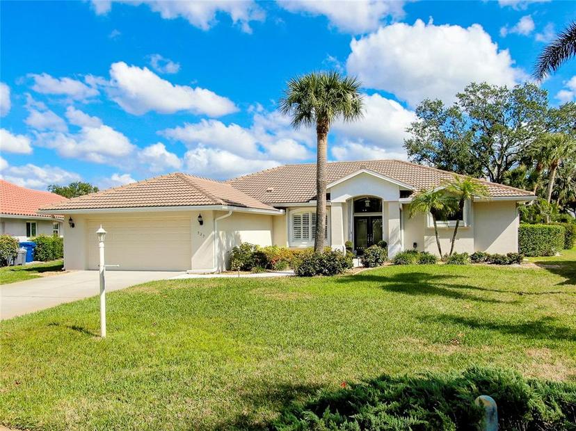 Picture of 523 Park Estates Square, Venice FL 34293