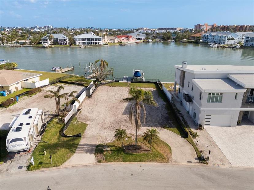 Picture of 211 Bath Club Boulevard N, North Redington Beach FL 33708