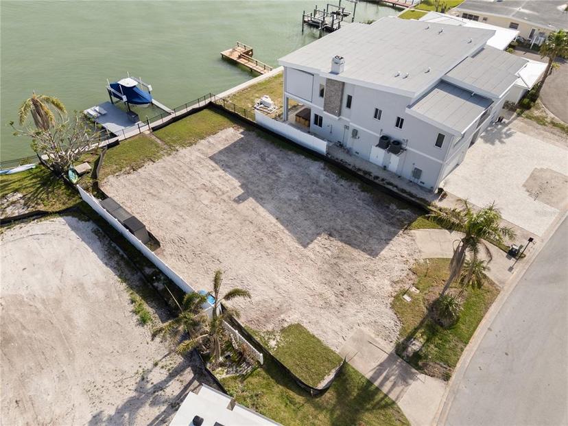 Picture of 211 Bath Club Boulevard N, North Redington Beach FL 33708