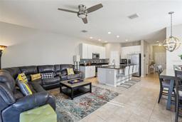 Picture of 7069 Towne Lake Road, Riverview, FL 33578
