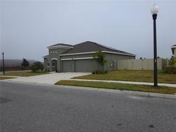 Picture of 400 Watusi Way, St Cloud, FL 34772
