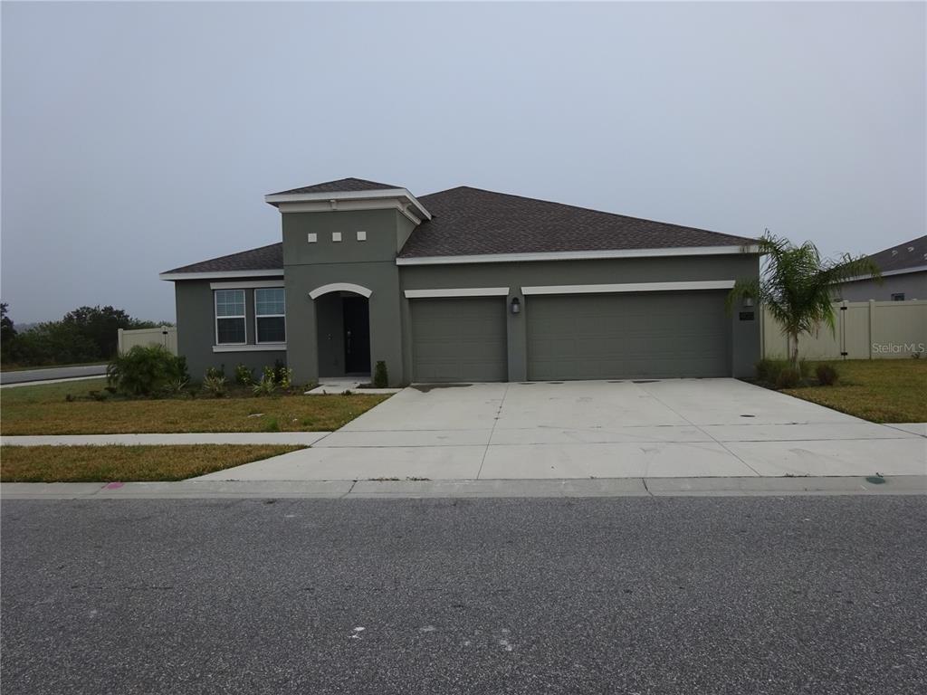 Picture of 400 Watusi Way, St Cloud, FL 34772