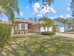 Picture of 805 Anchors Way, Tarpon Springs, FL 34689