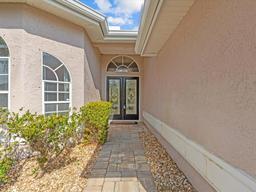 Picture of 805 Anchors Way, Tarpon Springs, FL 34689