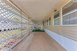 Picture of 1610 Iowa Avenue, Bradenton, FL 34207
