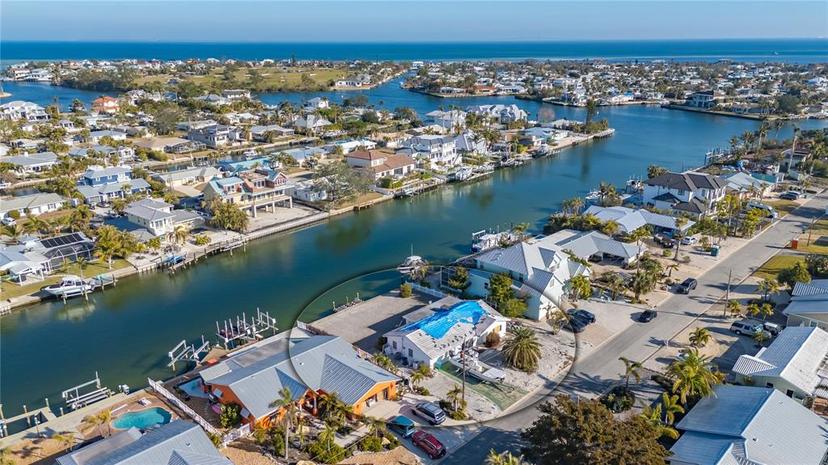 Picture of 526 67Th Street, Holmes Beach FL 34217