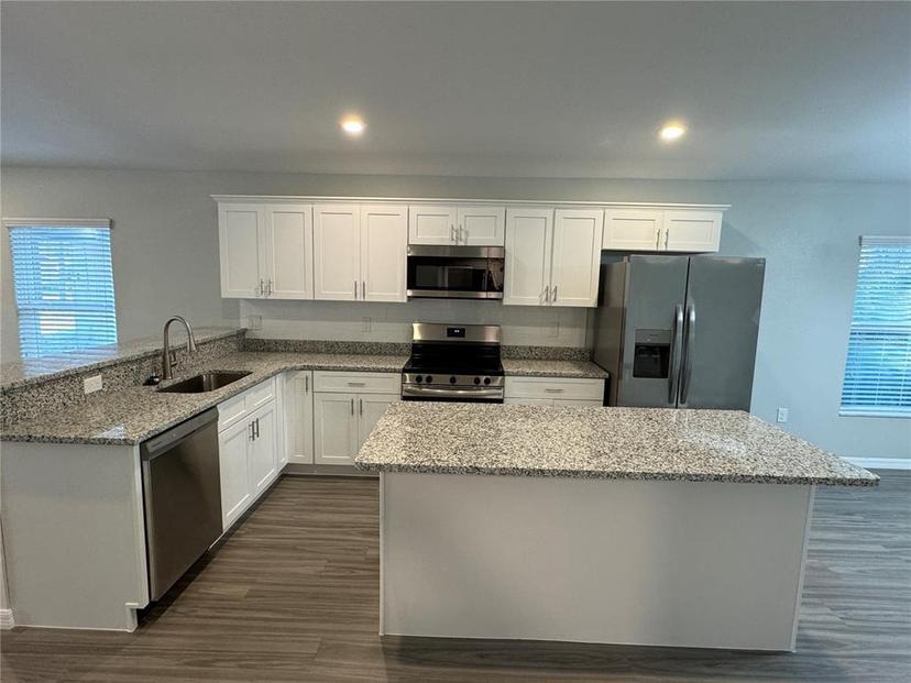 Picture of 412 Avenue M Ne, Winter Haven FL 33881