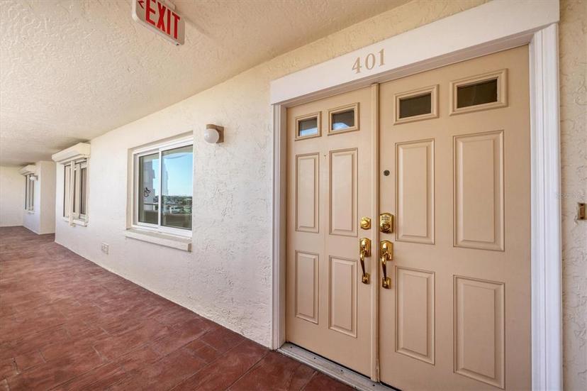 Picture of 550 W Flamingo Unit 401, Venice FL 34285