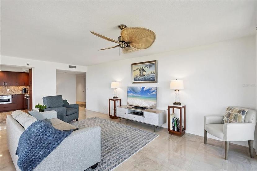 Picture of 775 Longboat Club Road Unit 902, Longboat Key FL 34228
