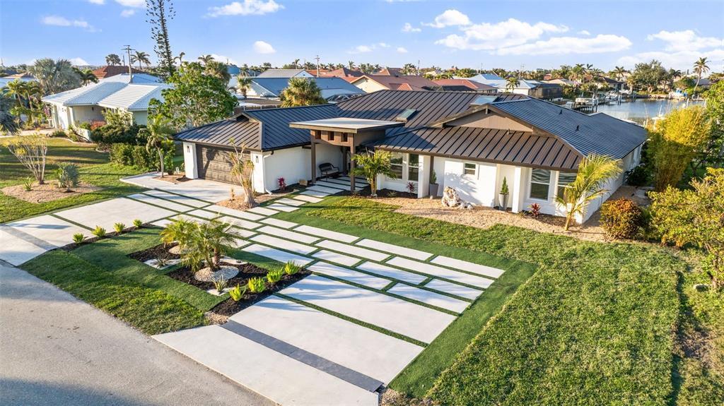 Picture of 2350 Via Venice, Punta Gorda, FL 33950