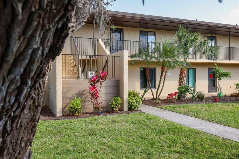 Picture of 4072 Oakview Drive Unit C8, Punta Gorda FL 33980