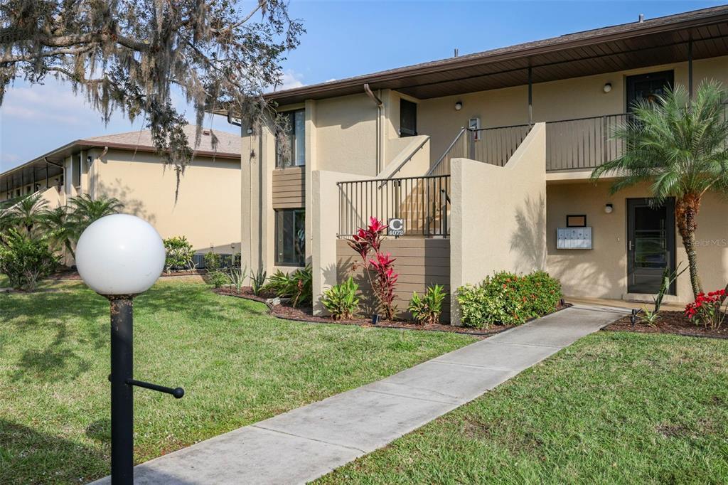 Picture of 4072 Oakview Drive Unit C8, Punta Gorda, FL 33980