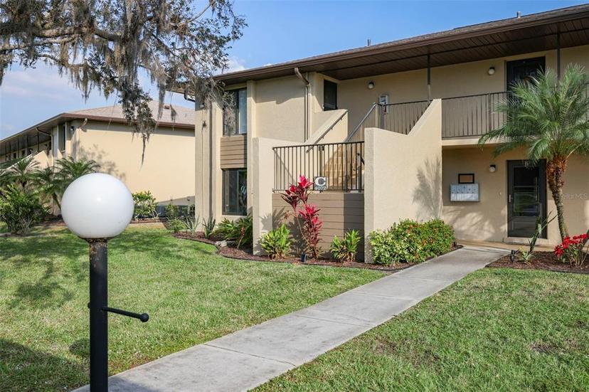 Picture of 4072 Oakview Drive Unit C8, Punta Gorda FL 33980