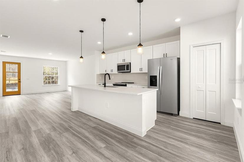 Picture of 15413 SW 65Th Terrace Road, Ocala FL 34473
