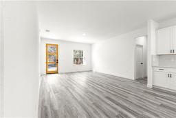 Picture of 15413 SW 65Th Terrace Road, Ocala, FL 34473