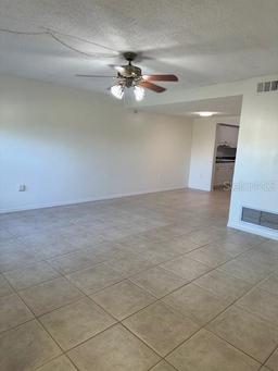 Picture of 607 Waverly Lane Unit 403, Maitland, FL 32751