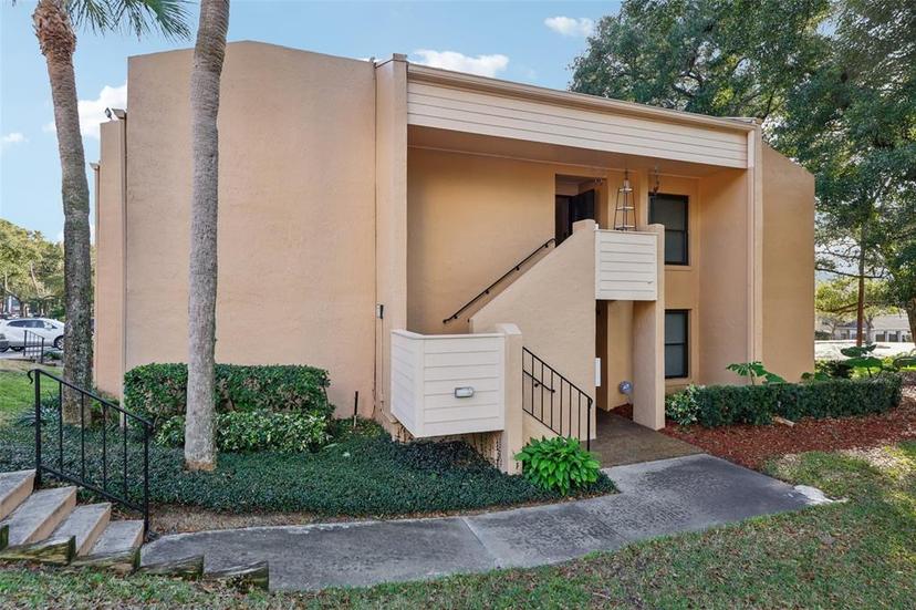Picture of 600 Cranes Way Unit 206, Altamonte Springs FL 32701