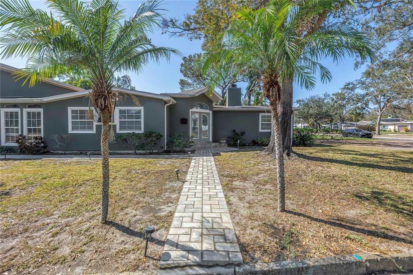 Picture of 540 Villagrande Avenue S, St Petersburg FL 33707