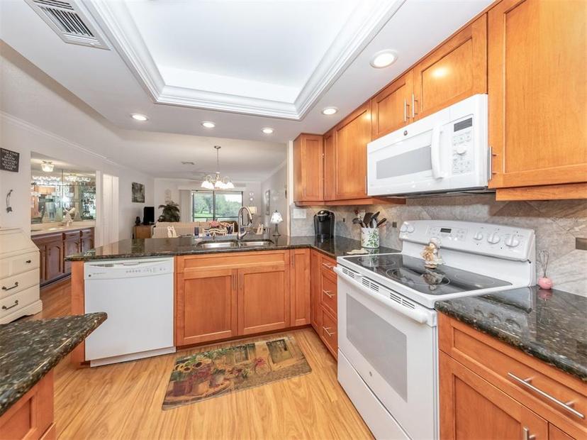 Picture of 340 Three Lakes Lane Unit K, Venice FL 34285