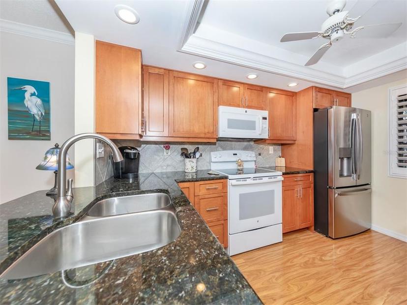 Picture of 340 Three Lakes Lane Unit K, Venice FL 34285