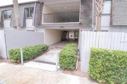 Picture of 1928 Conway Road Unit 27, Orlando, FL 32812